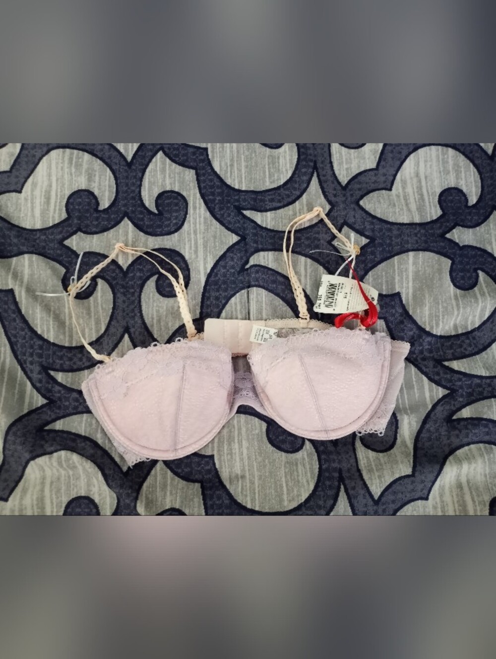 👠NWT TRIUMPH Padded Training Bra👠